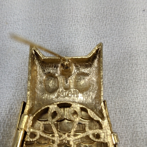 ๐จ๐ฆ Two Vintage Brooches For Solid Fragrance - Picture 5 of 11